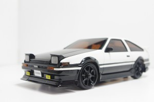 ミニッツ_TOYOTA_AE86_カーボンボンネット消灯_フロント14