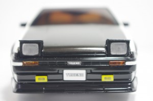 ミニッツ_TOYOTA_AE86_カーボンボンネット消灯_フロント07